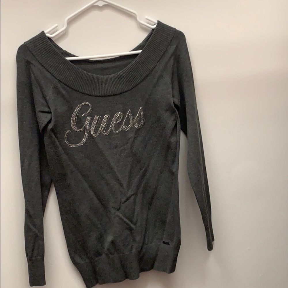 Off  shoulder guess sweater